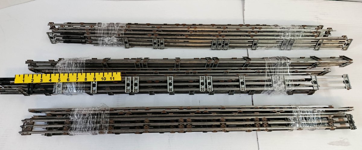 ASSORTED O GAUGE 3-RAIL STRAIGHT TRACK SECTIONS  INV 263350038