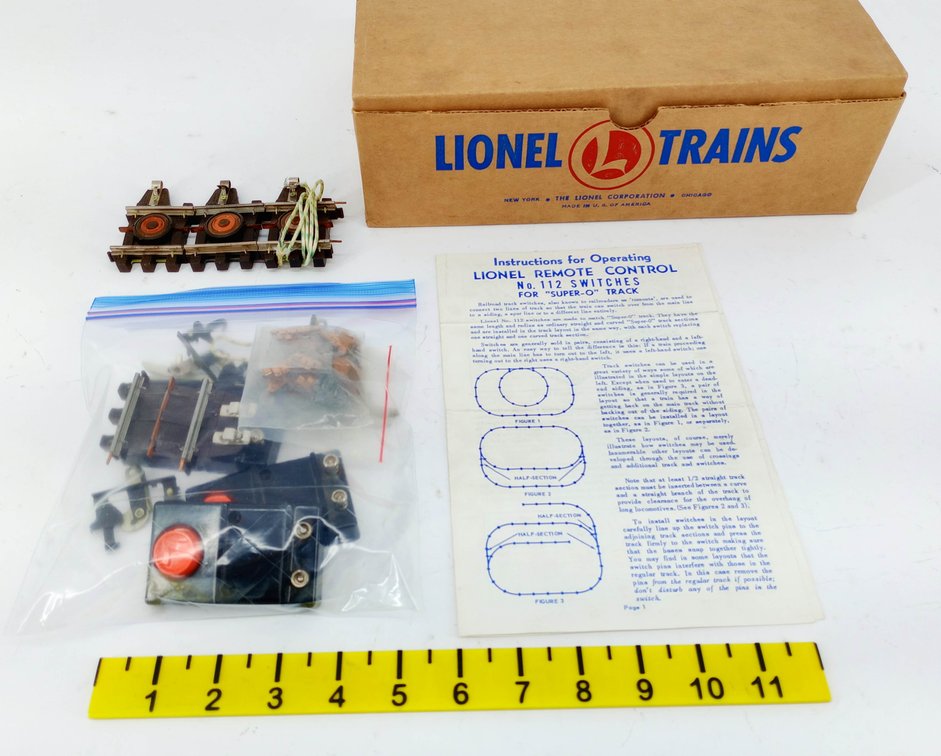 LIONEL 112 SUPER-O REMOTE CONTROL SWITCHES, PAIR LEFT & RIGHT W/ CONTROLLERS, OB  INV 263440012