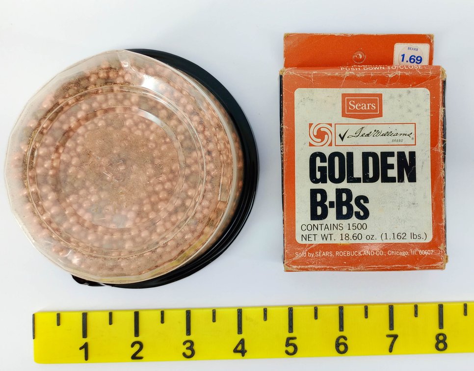 SEARS TED WILLIAMS GOLDEN B-BS 1500 COUNT BOX & LOOSE CONTAINER OF COPPER COATED BBS  INV 263510002
