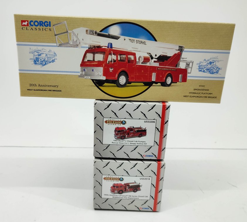 TOYS 3 CORGI FIRE ENGINES DIE CAST VEHICLES OBS  INV 262380678