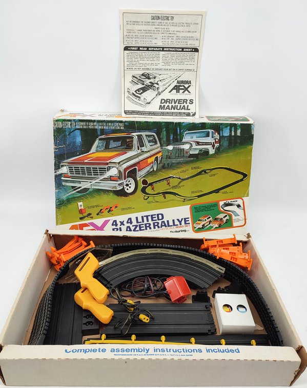 TOYS AURORA AFX 4X4 LITED BLAZER RALLYE RACE CAR SET OB PLUS HAZZARD COUNTY SHERIFF CAR  INV 262380749
