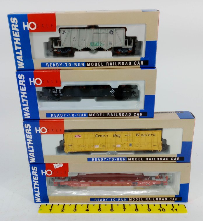 4 WALTHERS HO ERIE GONDOLA, CONRAIL HOPPER, GREEN BAY & WESTERN BOXCAR & BN HUSKY STACK, 4 OBS  INV 262860034