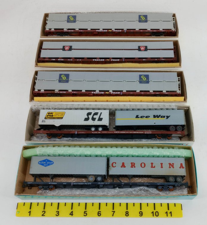 5 ACCURAIL ATHEARN HO TRAILER TRAIN FLAT CARS & AUTO RACKS C&O PENNSYLVANIA SP, 5 OBS  INV 262860042