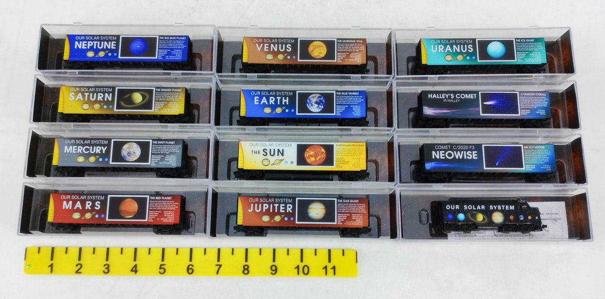 MICRO-TRAINS N SCALE OUR SOLAR SYSTEM 11 BOXCARS & FT LOCOMOTIVE SET, 12 OBS INV 263331970