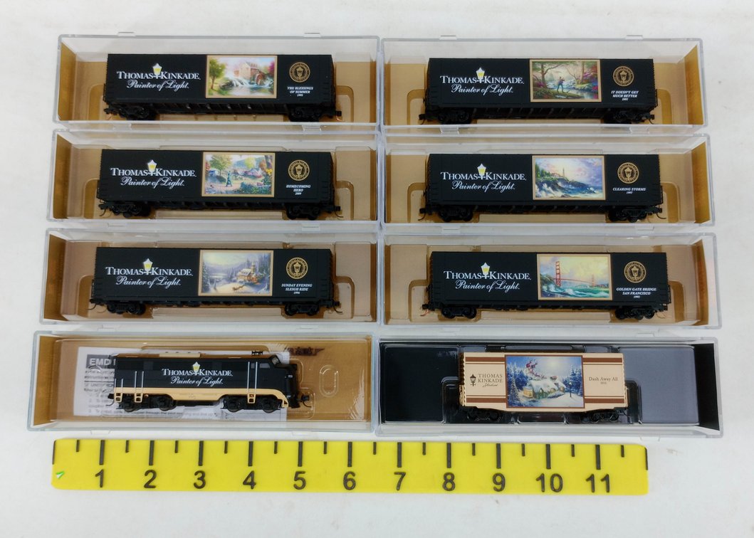 8 MICRO-TRAINS N SCALE THOMAS KINKADE PAINTER OF LIGHT LOCOMOTIVE & BOX CARS, 8 OBS INV 263331971