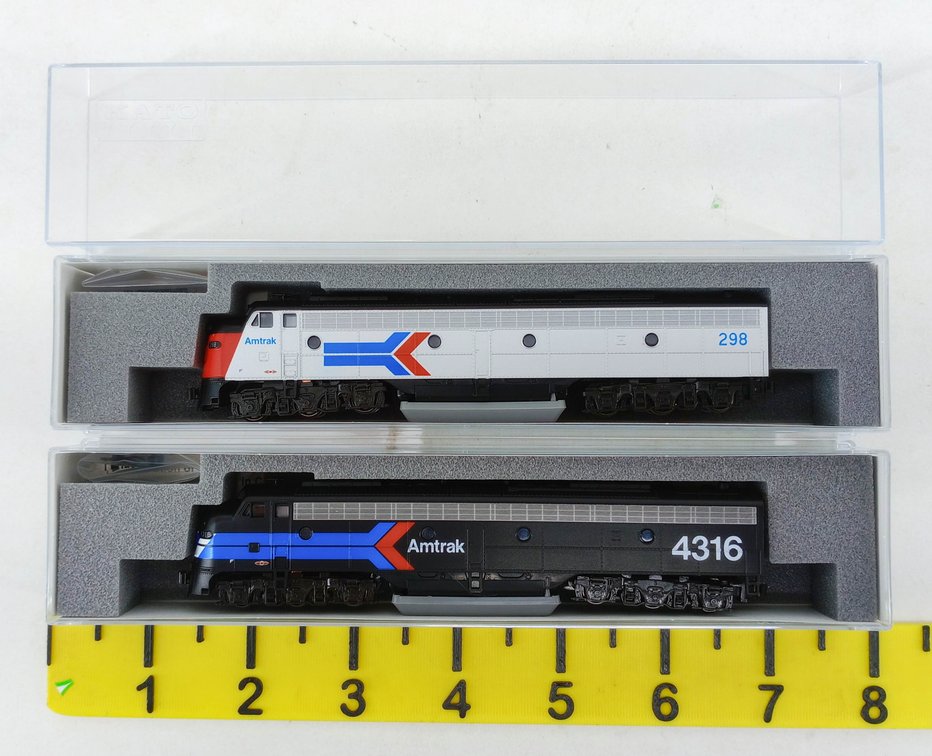 2 KATO N GAUGE 176-1971 & 176-5346 AMTRAK EMD E8A LOCOMOTIVES, 2 OBS INV 263331982