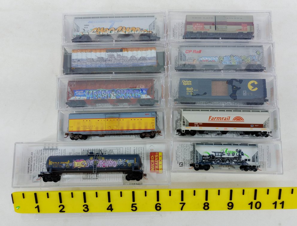 10 MICRO-TRAINS LINE N SCALE ASSORTED GRAFFITI & WEATHERED FREIGHT CARS, 10 OBS INV 263331990