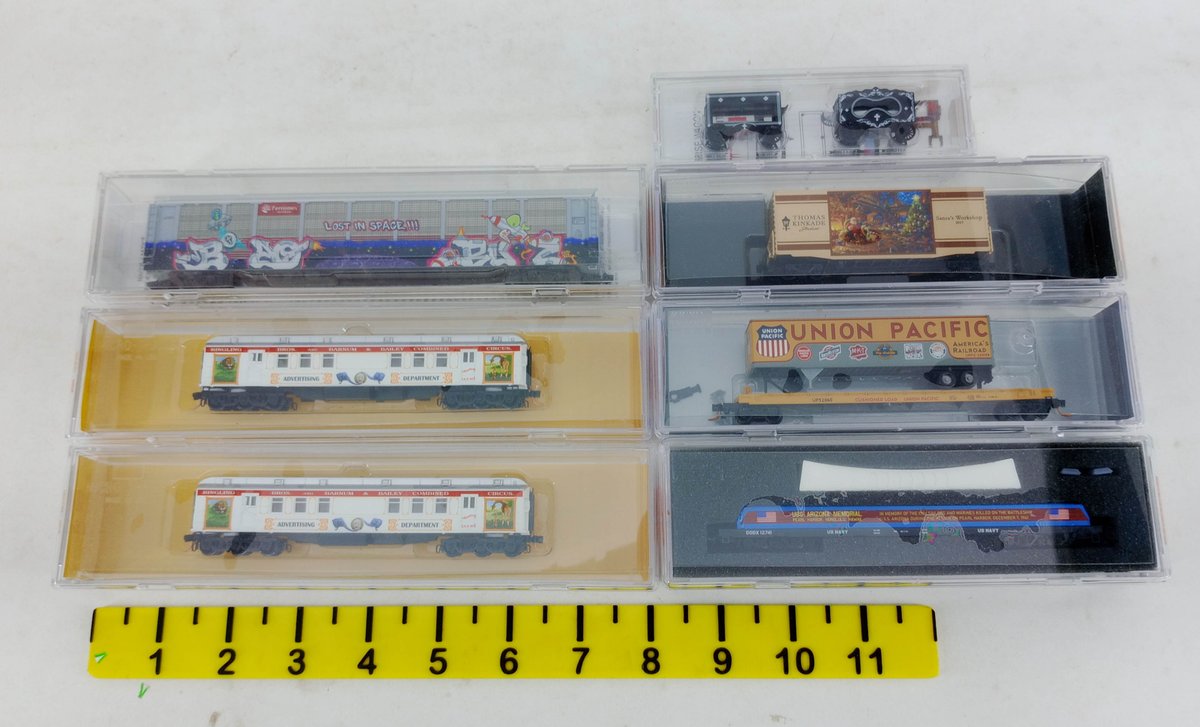 7 MICRO-TRAINS N SCALE CARS INCL UNION PACIFIC, RINGLING BROS, FERROMEX, 7 OBS INV 263331995