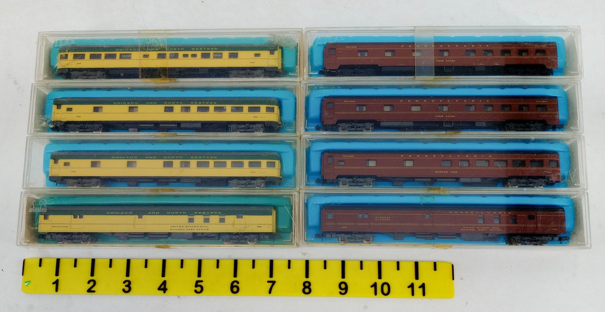 8 ATLAS N SCALE PRR & C&NW PASSENGER CARS, 8 OBS  INV 263332046