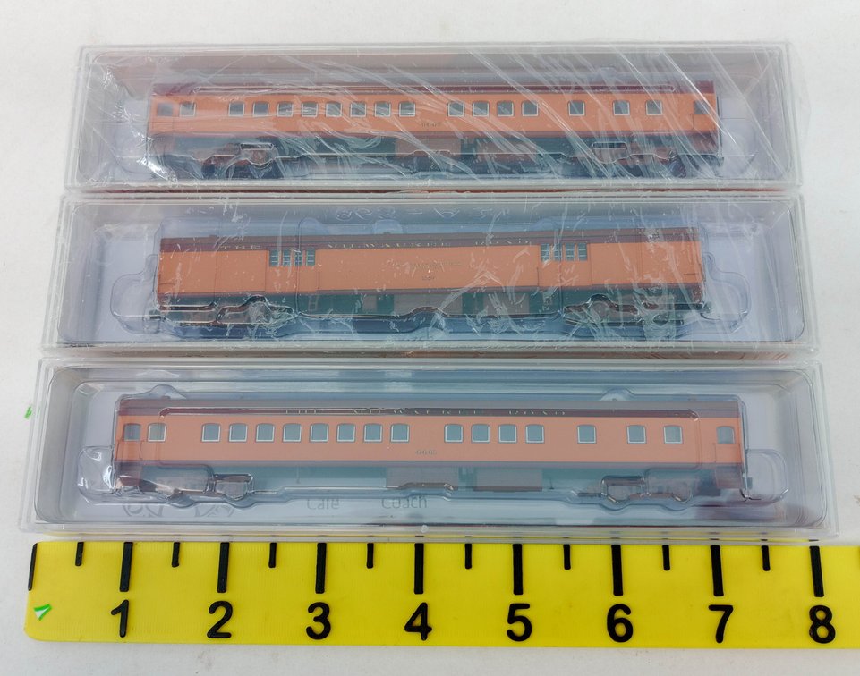 3 FOX VALLEY MODELS N SCALE MILWAUKEE ROAD BUNK & EXPRESS CARS, 3 OBS  INV 263332064