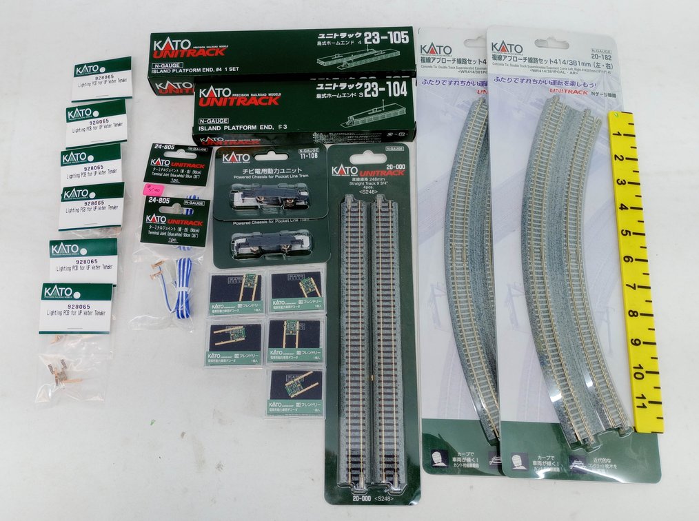 ASSORTED KATO N GAUGE UNITRACK TRACK, PLATFORM ENDS, CHASSIS & LIGHTING PARTS OBS  INV 263332095