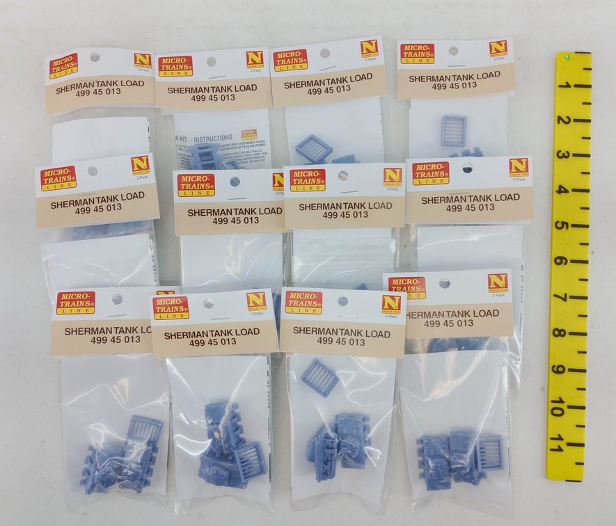 12 MICRO-TRAINS 499 45 013 N SCALE SHERMAN TANK LOADS, 12 PACKS SEALED  INV 263332098
