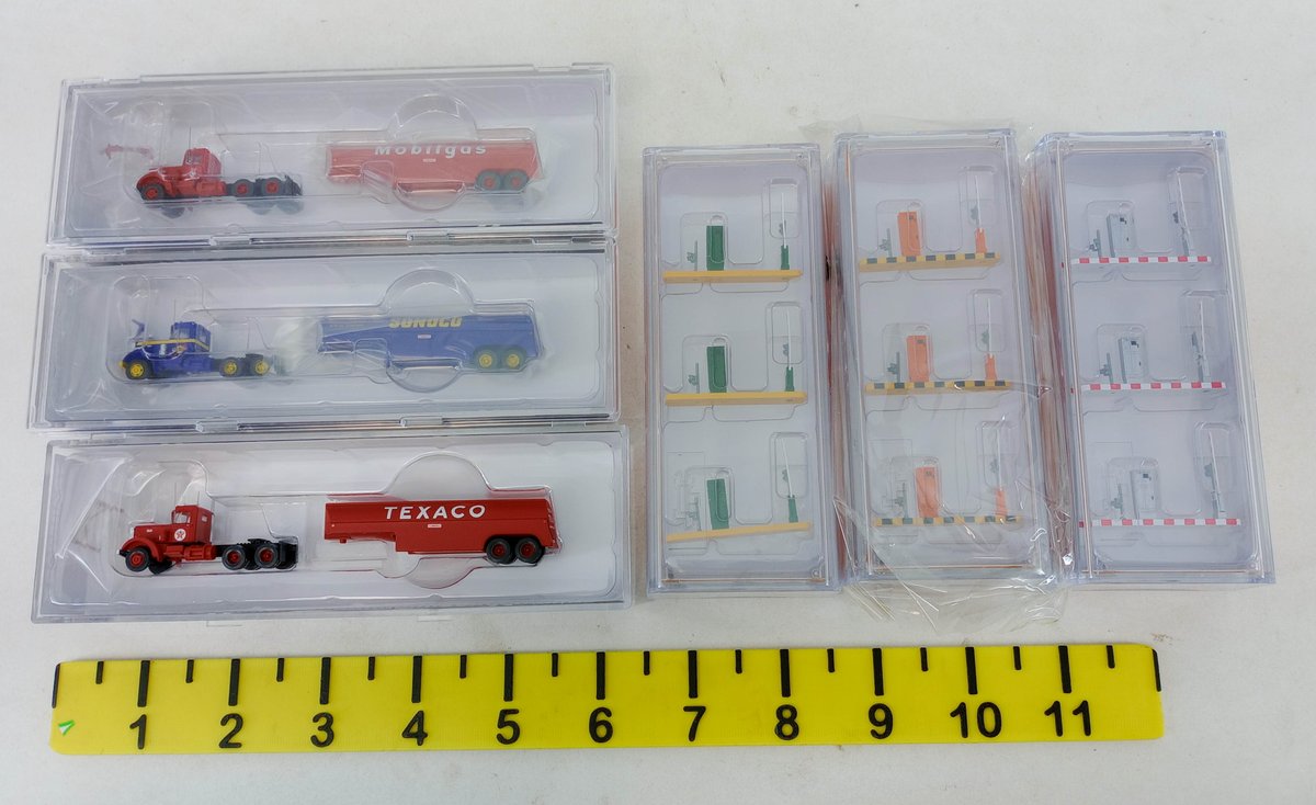 6 TRAINWORX & JTC N SCALE TEXACO, SUNOCO, MOBILGAS TANKER TRUCKS & KIOSKS, 6 OBS  INV 263332126