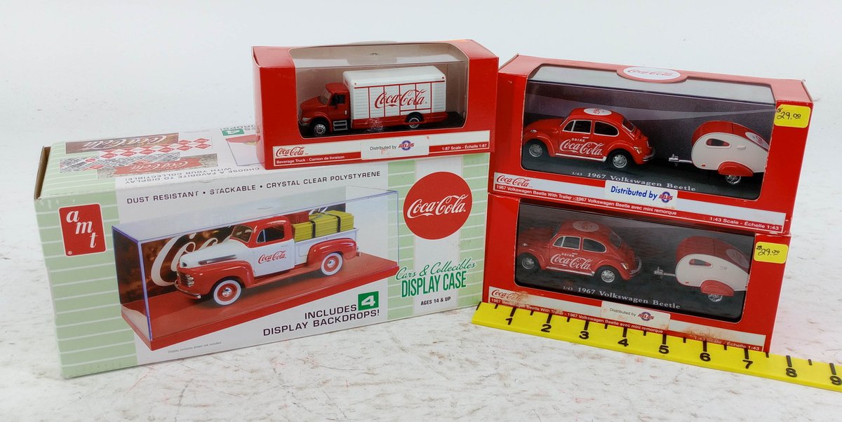 4 COCA-COLA DIE-CAST VW BEETLES W/ TRAILERS, BEVERAGE TRUCK & AMT DISPLAY CASE 4 OB  INV 263332146