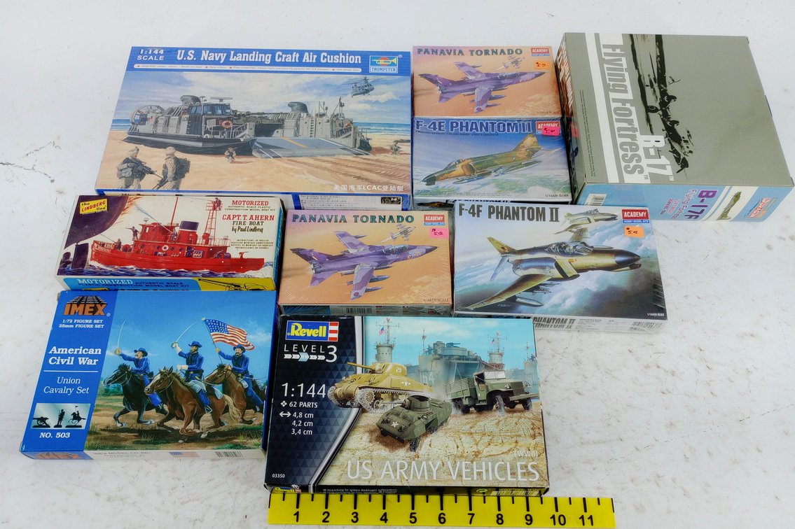 ASSORTED MODEL KITS ACADEMY PANAVIA TORNADO F-4 PHANTOM II TRUMPETER LCAC REVELL IMEX LINDBERG B-17F NNC 8 OB  INV 263332149