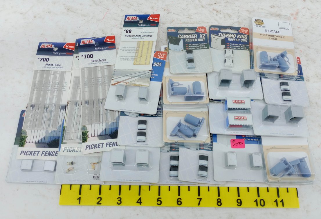 ASSORTED BLMA N SCALE PICKET FENCE, REEFER UNITS, PRESSURE VESSEL LOADS & PODS ACCESSORIES, SOME OBS  INV 263332160
