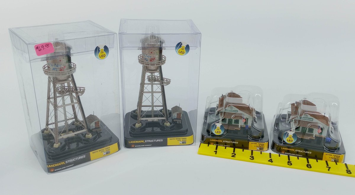 2 WOODLAND SCENICS BR4954 RUSTIC WATER TOWERS & 2 BR4953 POST OFFICES N SCALE, OB  INV 263332204