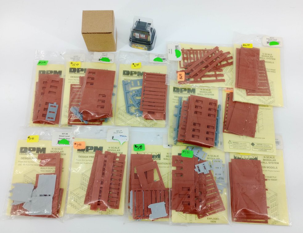 ASSORTED DPM N SCALE MODULAR WALL SYSTEM KITS & WOODLAND SCENICS WORK SHED, SOME OBS NNC  INV 263332207