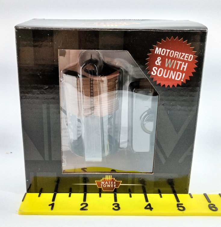 6135 PENNSYLVANIA RR N SCALE MOTORIZED WATER TOWER W/ SOUND, OB  INV 263332210