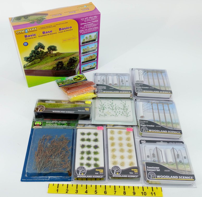 ASSORTED WOODLAND SCENICS & JTT SCENERY SUPPLIES, SCENERAMA DIORAMA KIT, NNC  INV 263332224