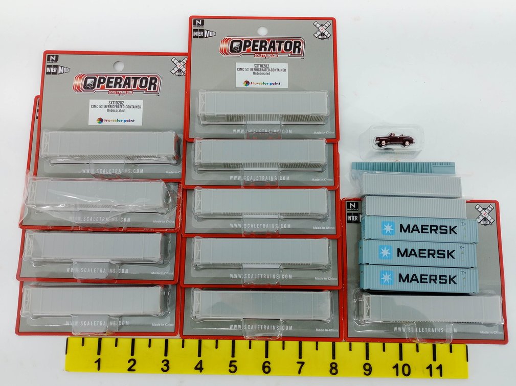 ASSORTED N SCALE SCALETRAINS SXT10282 CIMC 53FT REEFER CONTAINERS & MAERSK CONTAINERS W/ CAR, SOME OBS  INV 263332230