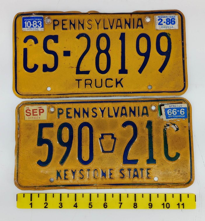 2 PENNSYLVANIA LICENSE PLATES KEYSTONE STATE 590-21C & TRUCK CS-28199 WITH 1980S STICKERS  INV 260350027
