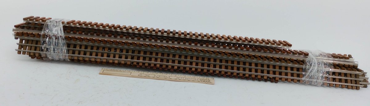 ASSORTED G GAUGE MODEL TRAIN TRACK SECTIONS 30" 36"  INV 261650622