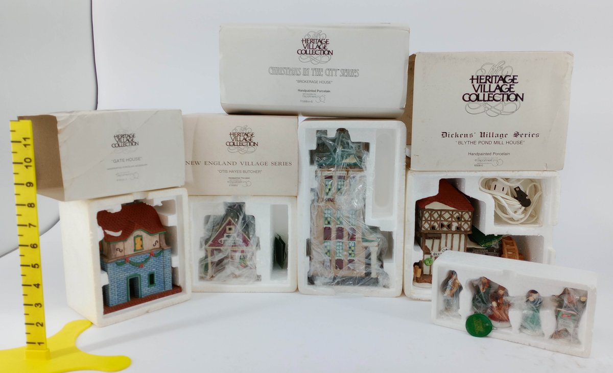 5 DEPARTMENT 56 HERITAGE VILLAGE PORCELAIN BUILDINGS & CHAMBER ORCHESTRA FIGURES 5 OB  INV 263390201
