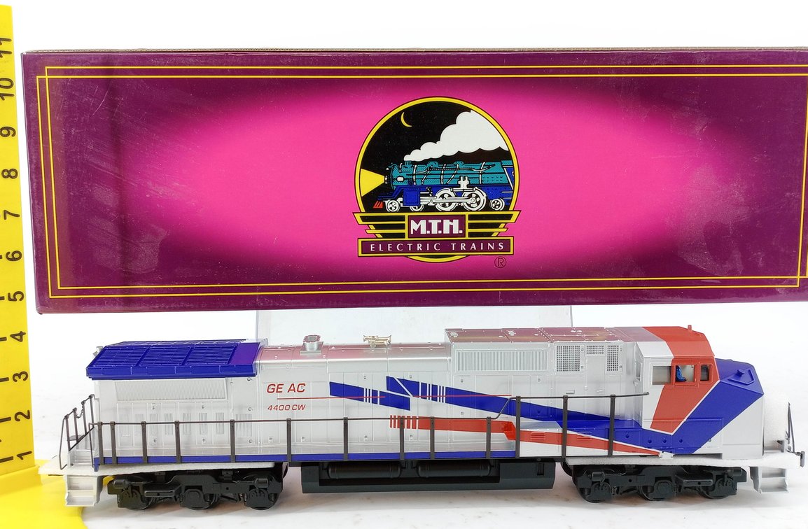 MTH O GAUGE 20-2160-1 G.E. DEMO DASH-9 DIESEL LOCOMOTIVE #2002, OB  INV 263390242