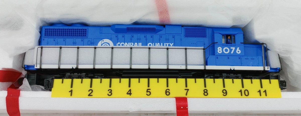 MTH CONRAIL QUALITY 8076 O GAUGE DIESEL LOCOMOTIVE, OB  INV 263390308