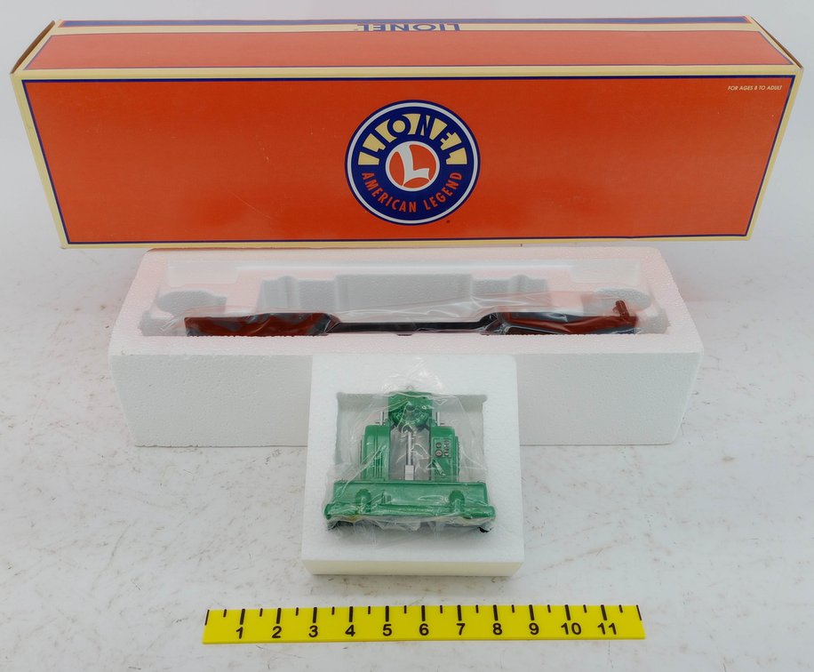 LIONEL O GAUGE 6-36900 DEPRESSED CENTER FLATCAR W/ BACK SHOP LOAD, OB  INV 263390330