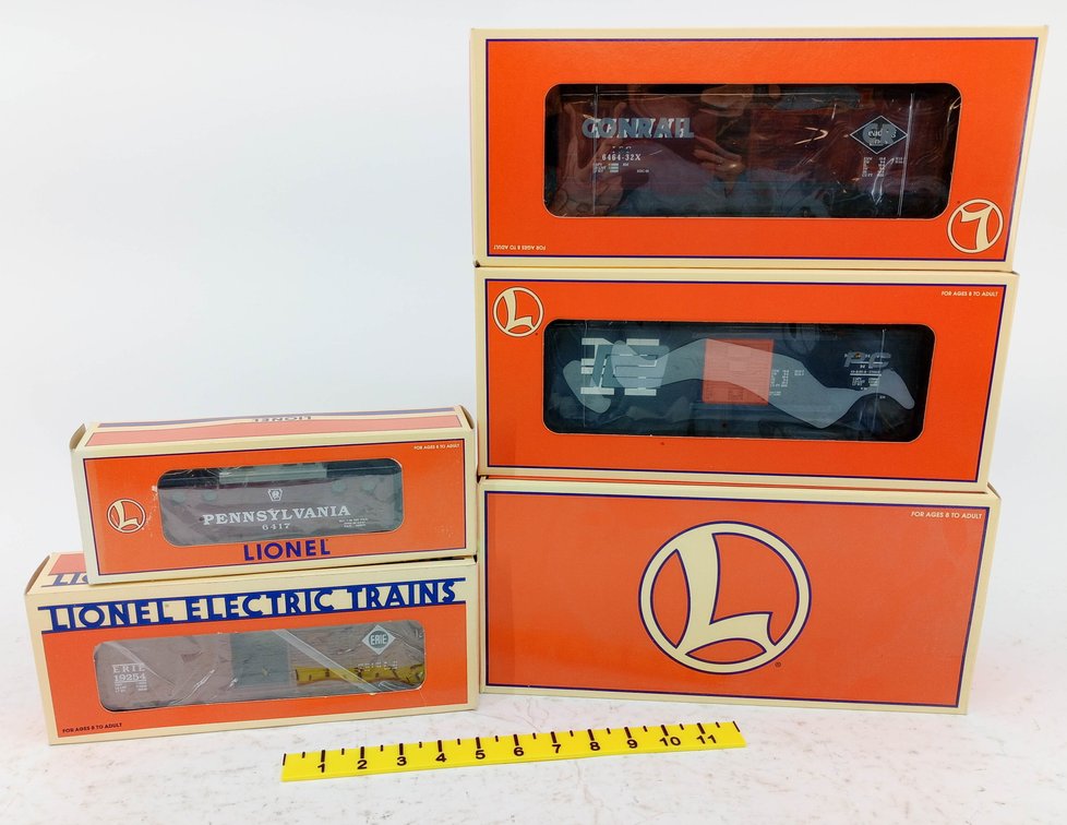 5 LIONEL O GAUGE PENNSYLVANIA CABOOSE, ERIE, CONRAIL & PC BOXCARS, 5 OBS  INV 263390347