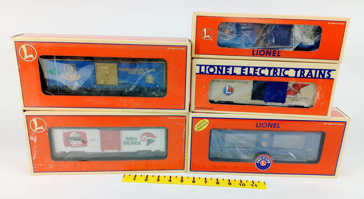 5 LIONEL O GAUGE BOXCARS, VAPOR RECORDS, CENTENNIAL, BERKSHIRE 726, VISITOR'S CENTER & LOTS, 5 OBS  INV 263390405