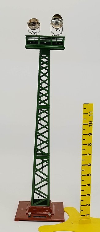 MIKE'S TRAIN HOUSE 92 STANDARD GAUGE FLOODLIGHT TOWER, OB  INV 263410012