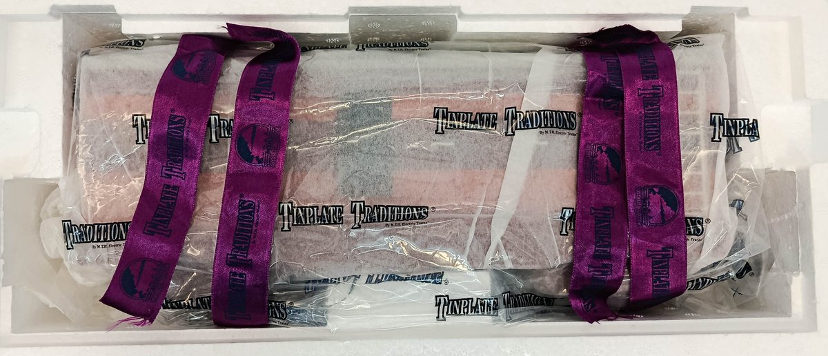 MTH TINPLATE TRADITIONS 10-2021 MILWAUKEE ROAD 200 SERIES STD GAUGE BOX CAR, OB  INV 263410047