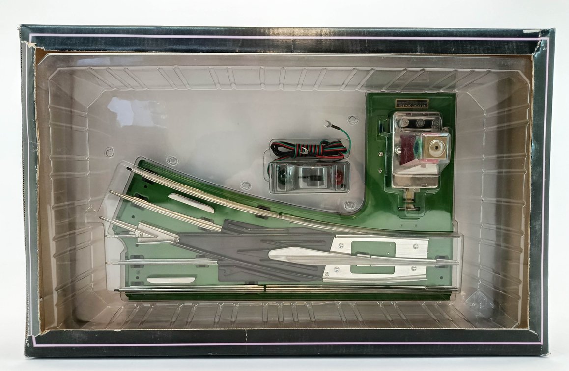 MTH TINPLATE TRADITIONS 10-4003 STANDARD GAUGE WIDE RADIUS RIGHT SWITCH, OB  INV 263410079