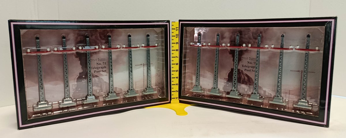 2 MTH 10-1093 NO. 71 TELEGRAPH POST SETS, GRAY & RED, STD GAUGE, 2 OBS  INV 263410087