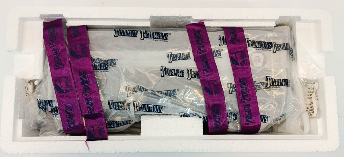 MTH 10-2022 PENNSYLVANIA 200 SERIES STD GAUGE BOX CAR, OB  INV 263410104