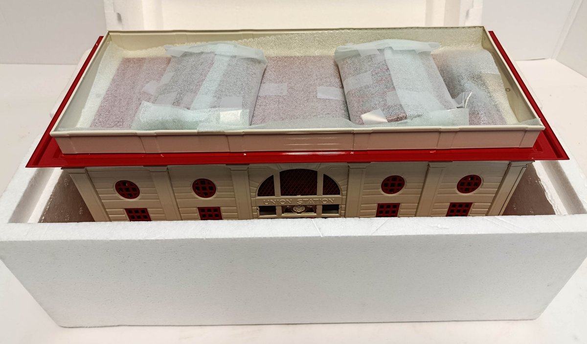 MTH TINPLATE TRADITIONS 10-1070 NO 116 UNION STATION PASSENGER STATION, STD GAUGE, OB  INV 263410110