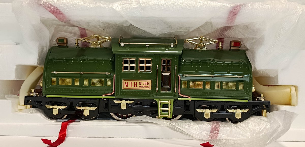 MTH 10-1077-1 381E 2-TONE GREEN STANDARD GAUGE ELECTRIC LOCOMOTIVE, OB  INV 263410113