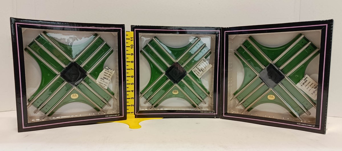 3 MTH TINPLATE TRADITIONS 10-4006 STD GAUGE 90 DEGREE CROSSOVERS, 3 OBS  INV 263410128