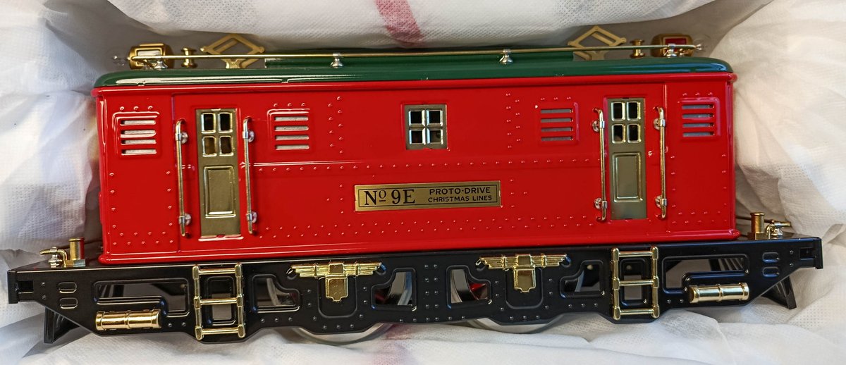 MTH TINPLATE TRADITIONS STD GAUGE NO 9E PROTO-DRIVE CHRISTMAS LINES SET W/ TRACK & Z-1000, OB  INV 263410130