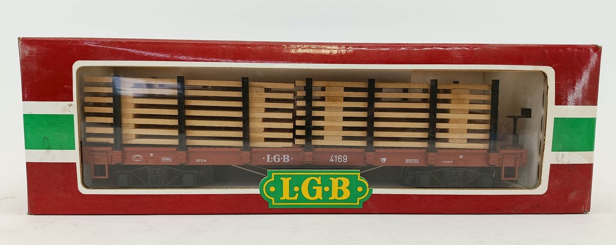 LGB G GAUGE 4169 LOG FLATCAR W/ WOOD STAKE LOAD, OB  INV 263410161