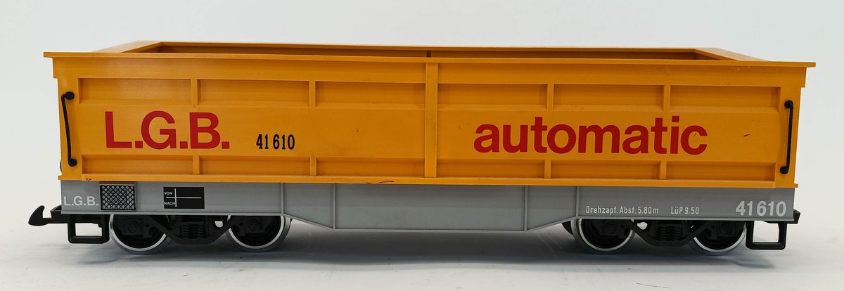LGB G GAUGE 41610 AUTOMATIC DUMP CAR, YELLOW & GRAY  INV 263410308