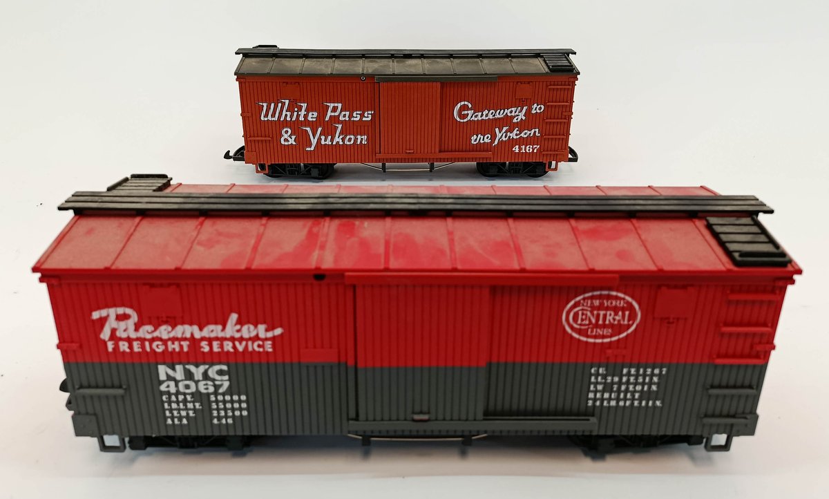 2 G GAUGE BOXCARS, WHITE PASS & YUKON 4167 & NYC PACEMAKER 4067  INV 263410309