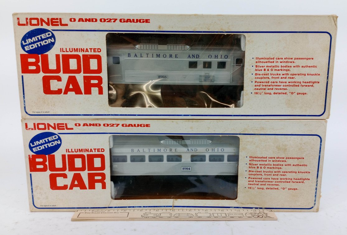 2 LIONEL O GAUGE 6-8764 & 6-8765 BALTIMORE AND OHIO BUDD CARS, 2 OBS  INV 260390036