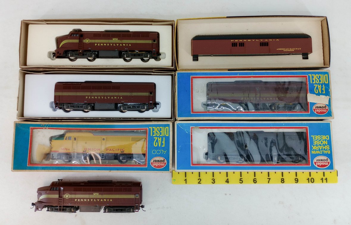 6 MODEL POWER HO PENNSYLVANIA & UP DIESELS & BAGGAGE CAR, 6 OBS  INV 262330088