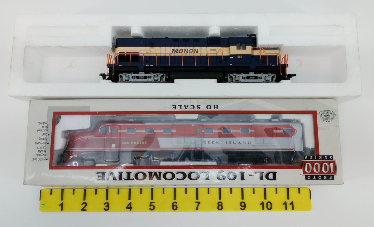 2 HO SCALE LOCOMOTIVES: RIVAROSSI 1874 MONON ALCO C420 & PROTO 1000 DL-109 ROCK ISLAND, 2 OBS  INV 262330103