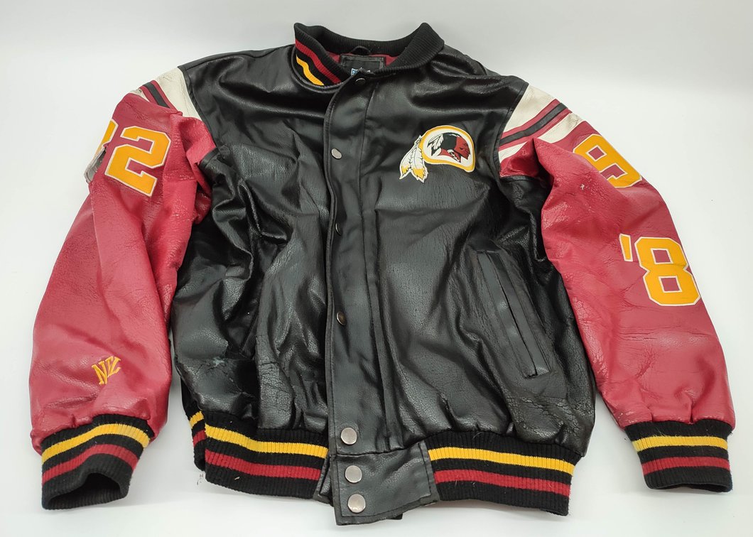 LARGE VINTAGE WASHINGTON REDSKINS NFL JACKET VERY WORN  INV 262380539