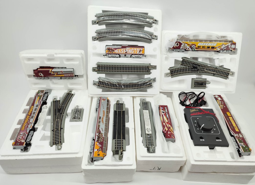 HO GAUGE HAWTHORNE WASHINGTON REDSINS ELECTRIC TRAIN SET BY BACHMANN  INV 262380571